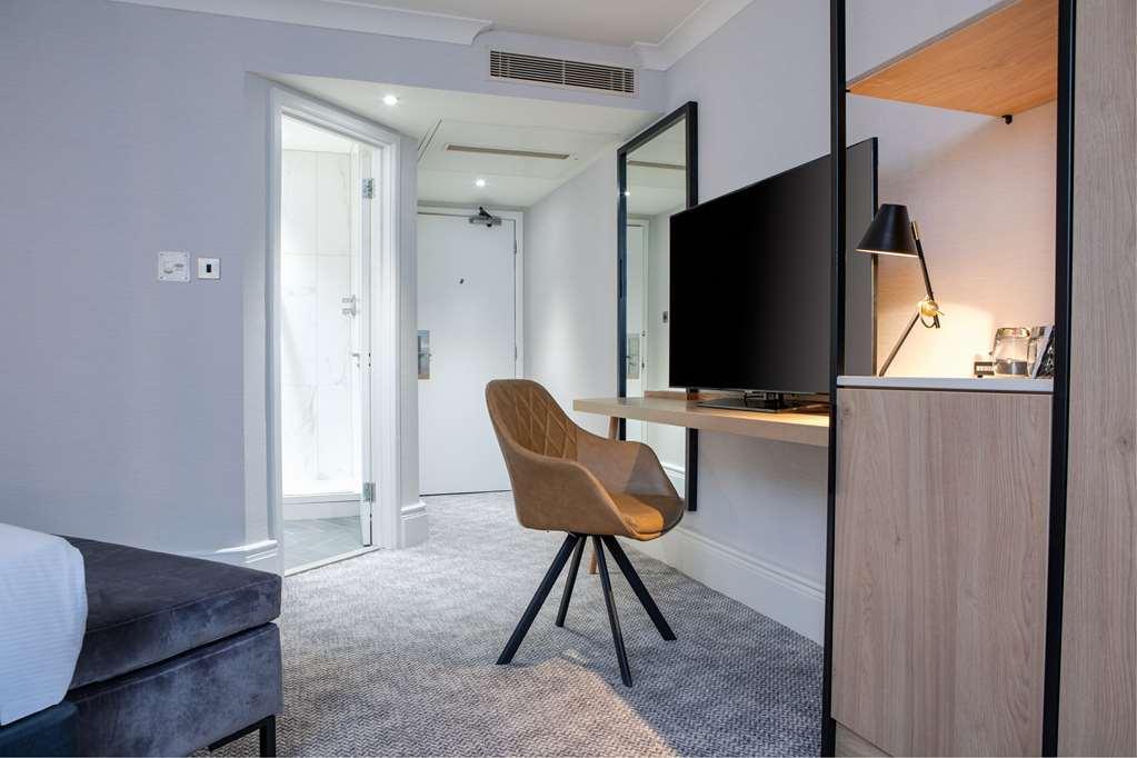 ホテル Doubletree By Hilton London Elstree ボーハムウッド 部屋 写真