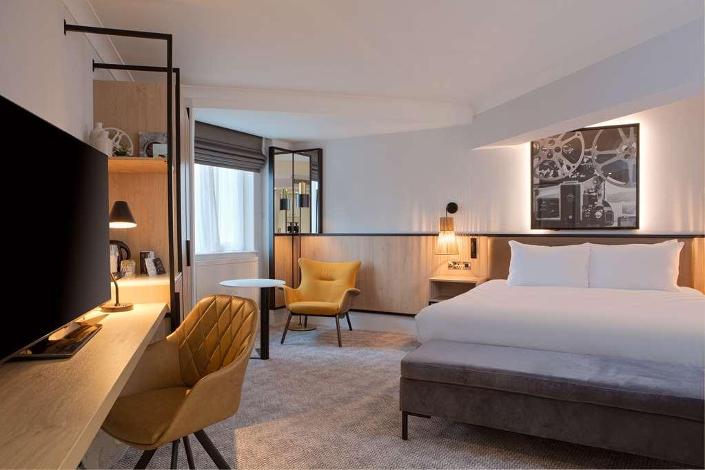 ホテル Doubletree By Hilton London Elstree ボーハムウッド 部屋 写真