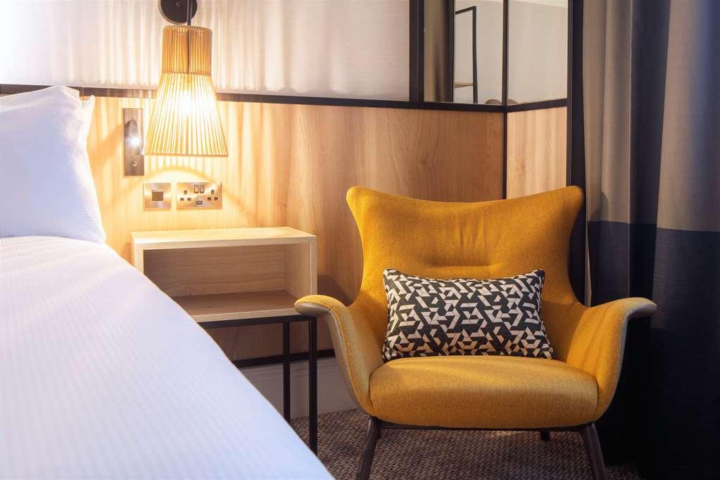ホテル Doubletree By Hilton London Elstree ボーハムウッド 部屋 写真