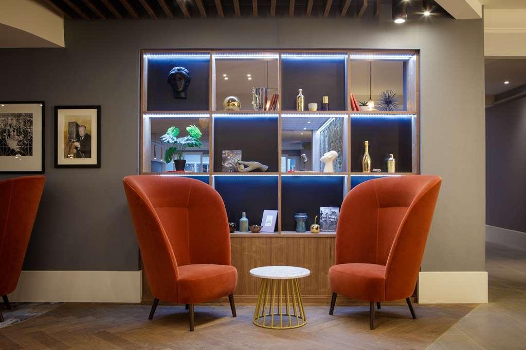 ホテル Doubletree By Hilton London Elstree ボーハムウッド インテリア 写真