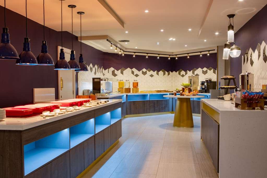 ホテル Doubletree By Hilton London Elstree ボーハムウッド エクステリア 写真