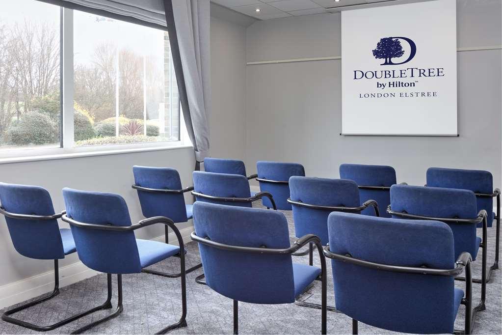 ホテル Doubletree By Hilton London Elstree ボーハムウッド 設備 写真