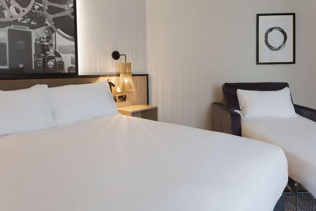 ホテル Doubletree By Hilton London Elstree ボーハムウッド 部屋 写真